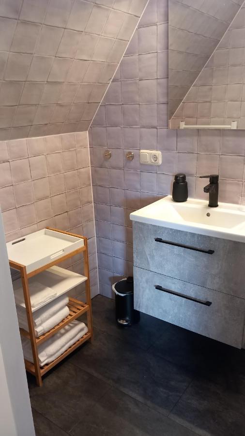 B&B T'Butefjild De Falom Екстериор снимка