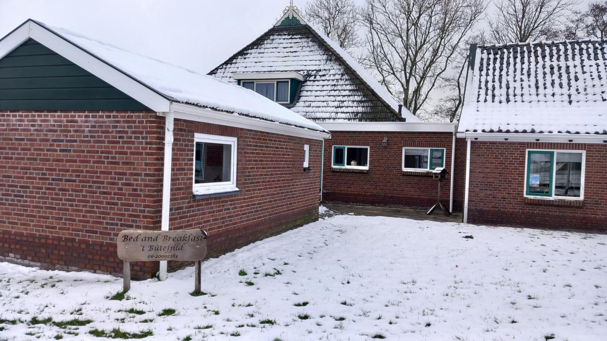 B&B T'Butefjild De Falom Екстериор снимка